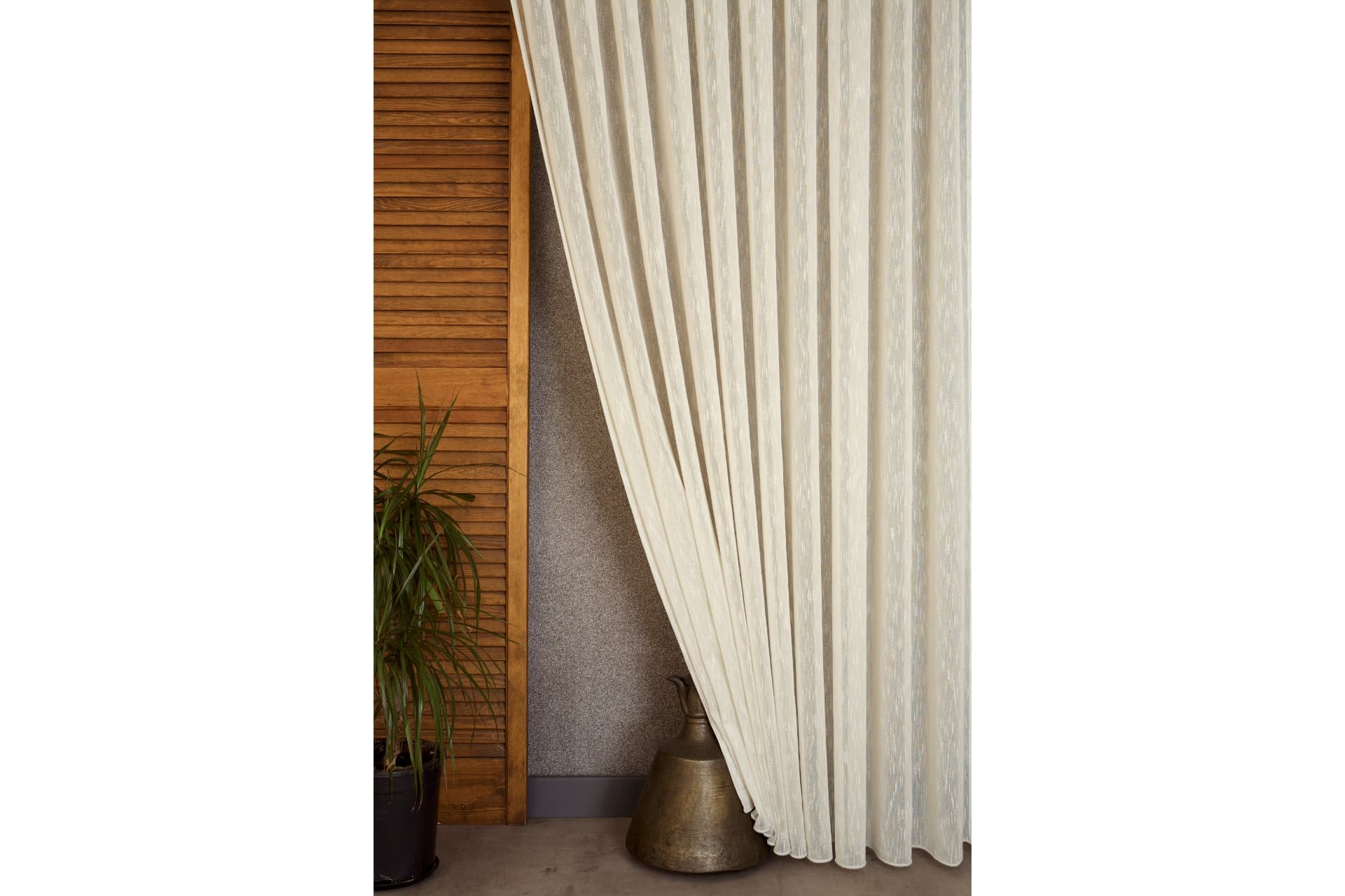 MASSARELLİ VİSKONLU ŞANTUKLU TÜL KUM BEJİ  PİLESİZ 150X260