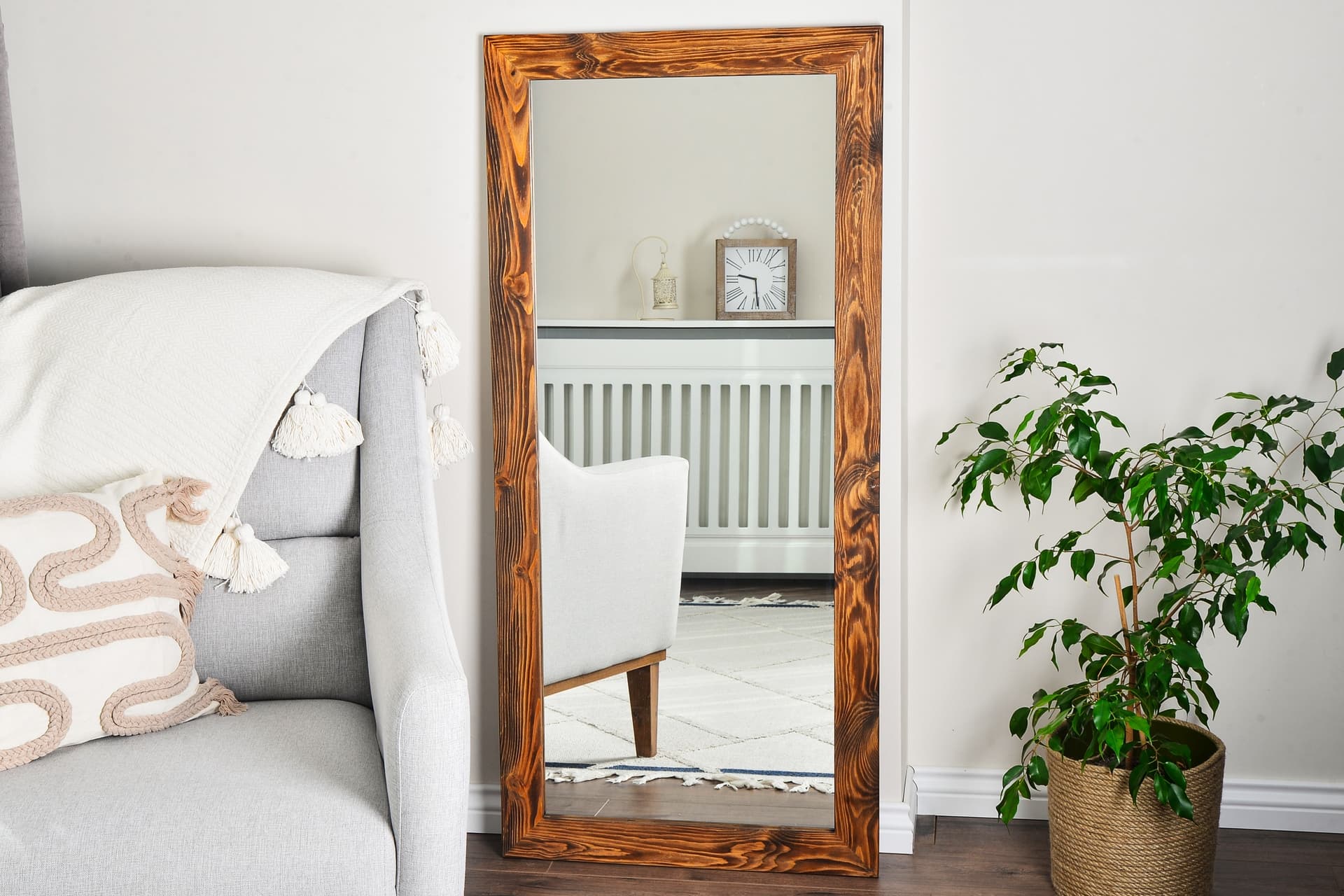 LİGNA DİKDÖRTGEN CEVİZ RENGİ AHŞAP DEKORATİF AYNA, 100X40