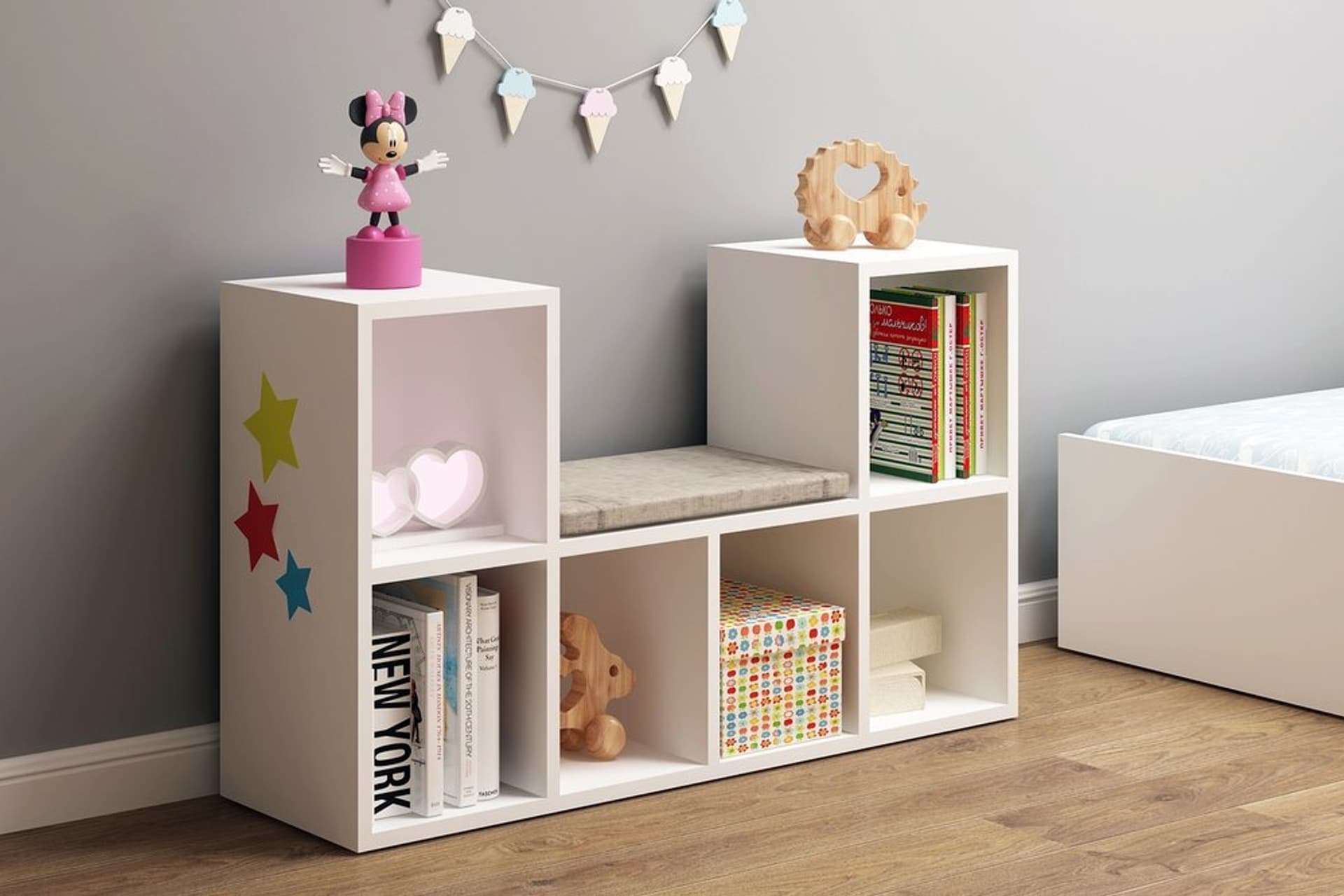 LİNAZA MONTESSORİ MİNDERLİ KİTAPLIK