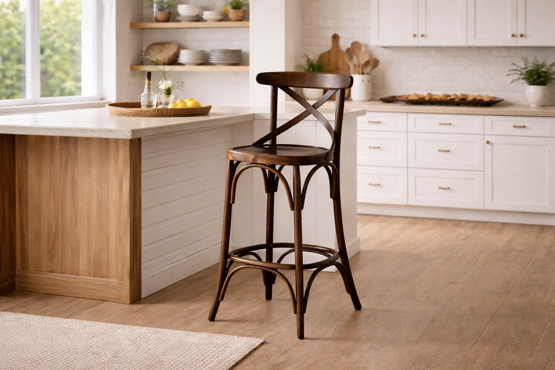 THONET ÇARPI ÇITALI BAR SANDALYESİ, CEVİZ